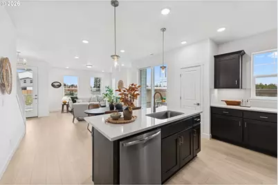 8660 SE Crescent Dr, Hillsboro, OR 97124 - Photo 12