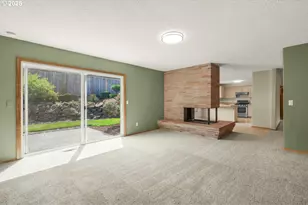 11698 SE Verns Way, Happy Valley, OR 97086 - Photo 12