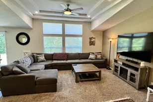 9460 SE Jeanne Rd, Happy Valley, OR 97086 - Photo 16