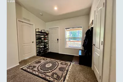 9460 SE Jeanne Rd, Happy Valley, OR 97086 - Photo 14