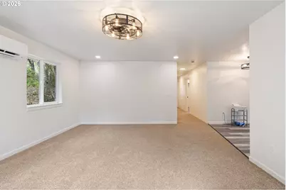 536 Annis St, Canyonville, OR 97417 - Photo 8