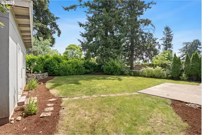2146 SE 119th Ave, Portland, OR 97216 - Photo 18