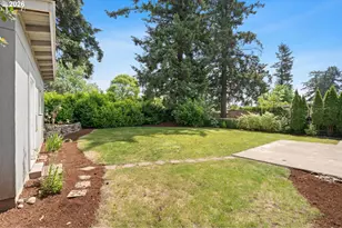 2146 SE 119th Ave, Portland, OR 97216 - Photo 18