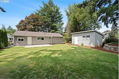 2146 SE 119th Ave, Portland, OR 97216 - Photo 20