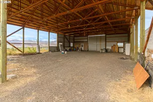 37102 Woods Ln, Richland, OR 97870 - Photo 18