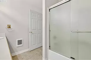 4606 W Powell Blvd, Gresham, OR 97030 - Photo 32