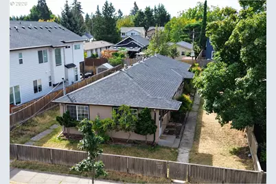 5800 SE Woodstock Blvd, Portland, OR 97206 - Photo 1