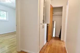 5800 SE Woodstock Blvd, Portland, OR 97206 - Photo 28