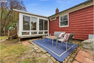 5823 SE Insley St, Portland, OR 97206 - Photo 32