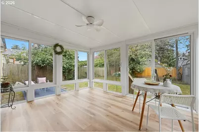 5823 SE Insley St, Portland, OR 97206 - Photo 26