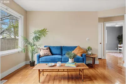 5823 SE Insley St, Portland, OR 97206 - Photo 6