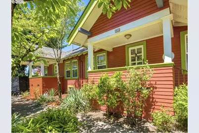 2405 SE Cora St, Portland, OR 97202 - Photo 2