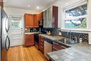 2405 SE Cora St, Portland, OR 97202 - Photo 24