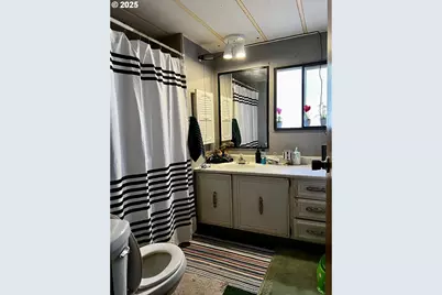 1030 SW 11th St #33, Hermiston, OR 97838 - Photo 6