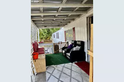 1030 SW 11th St #33, Hermiston, OR 97838 - Photo 2