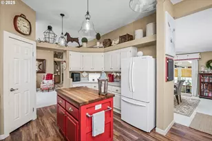 3220 Crescent Ave, Eugene, OR 97408 - Photo 14