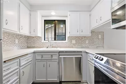 1359 City View St, Eugene, OR 97402 - Photo 14