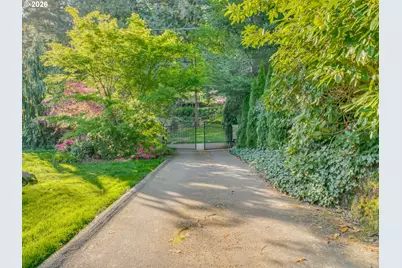 2823 Glen Haven Rd, Lake Oswego, OR 97034 - Photo 12