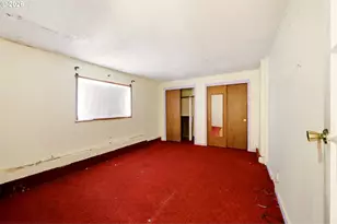 13646 SE Rhine St, Portland, OR 97236 - Photo 8