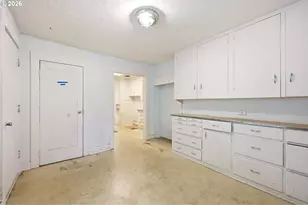 13646 SE Rhine St, Portland, OR 97236 - Photo 6