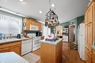 2512 Maia Loop, Springfield, OR 97477 - Photo 20