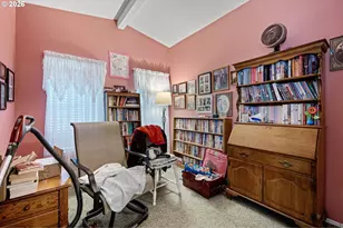2512 Maia Loop, Springfield, OR 97477 - Photo 30