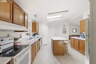 4260 Latimer Rd, Tillamook, OR 97141 - Photo 18