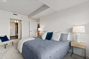 1310 NW Naito Pkwy, Portland, OR 97209 - Photo 32