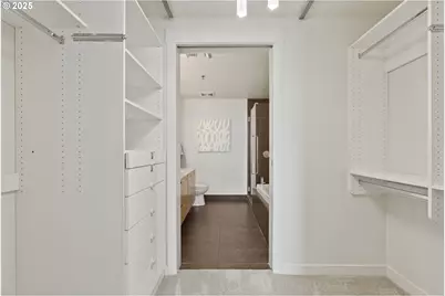 1310 NW Naito Pkwy #105, Portland, OR 97209 - Photo 38