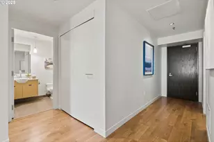 1310 NW Naito Pkwy, Portland, OR 97209 - Photo 16