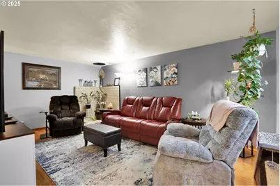 505 Tracy Pl, Junction City, OR 97448 - Photo 42