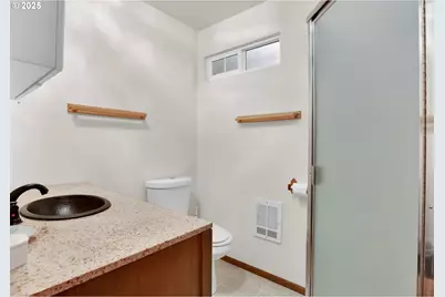 505 Tracy Pl, Junction City, OR 97448 - Photo 28