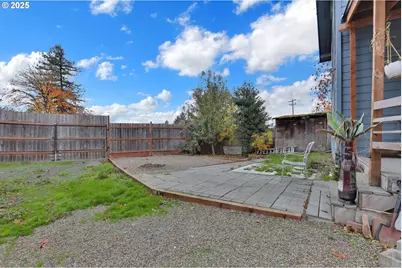 505 Tracy Pl, Junction City, OR 97448 - Photo 36