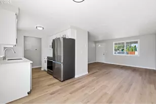 2011 Ohio St, Eugene, OR 97402 - Photo 8