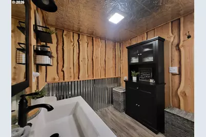 403 N Lake St, Joseph, OR 97846 - Photo 40