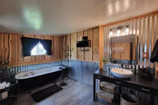 403 N Lake St, Joseph, OR 97846 - Photo 38