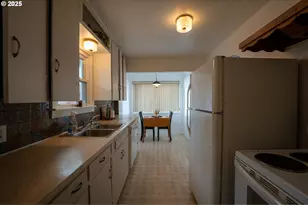 660 W Orchard Ave, Hermiston, OR 97838 - Photo 6