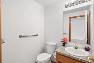 7200 SE Harnish St, Hillsboro, OR 97123 - Photo 6