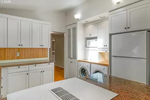 4321 Woodside Cir, Lake Oswego, OR 97035 - Photo 12