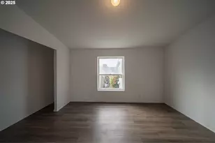 1413 Hawthorne Ave, Reedsport, OR 97467 - Photo 20