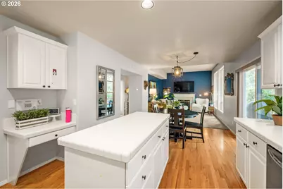 14762 NW Fawnlily Dr, Portland, OR 97229 - Photo 12
