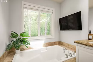 14762 NW Fawnlily Dr, Portland, OR 97229 - Photo 28