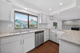 1676 NW Youngwood Ct, Roseburg, OR 97471 - Photo 14