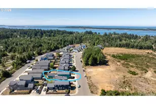 781 Kentucky Ave, Coos Bay, OR 97420 - Photo 40
