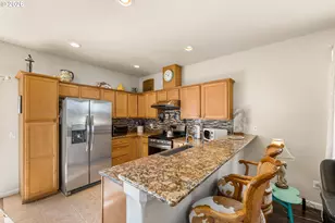781 Kentucky Ave, Coos Bay, OR 97420 - Photo 12