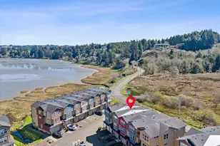 475 SE 35th St, Newport, OR 97366 - Photo 4