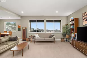 15144 SW Deepbrook Ln, Portland, OR 97224 - Photo 2