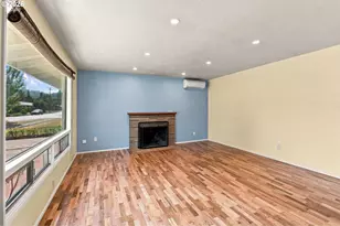 1161 W 24th Ave, Eugene, OR 97405 - Photo 4