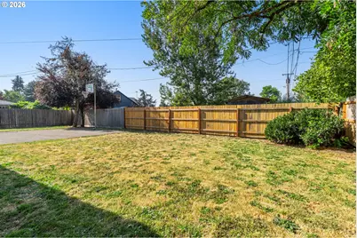 1161 W 24th Ave, Eugene, OR 97405 - Photo 34
