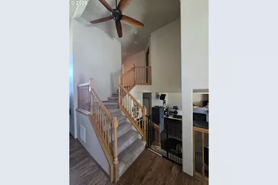1166 E Main St, Hermiston, OR 97838 - Photo 28